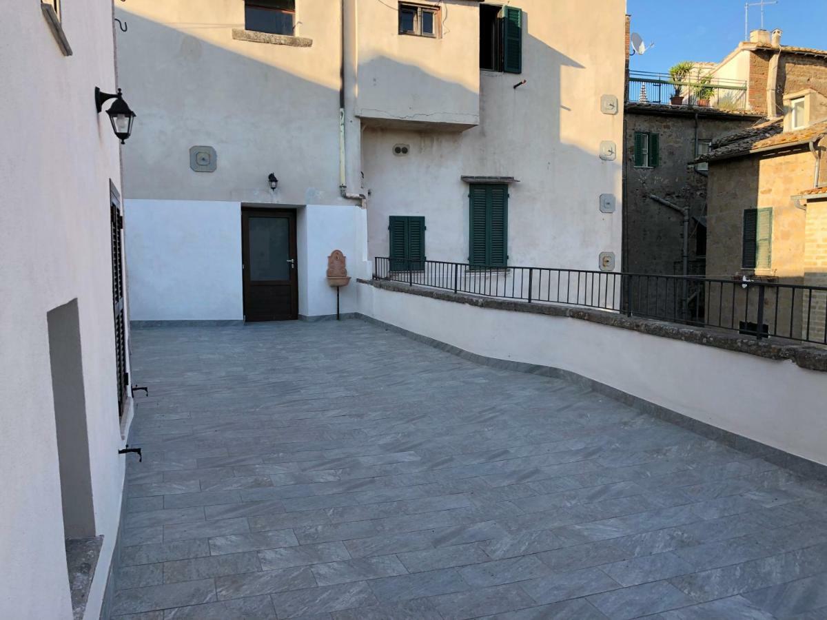 Le Case Di Nonna Gina Capranica Bagian luar foto