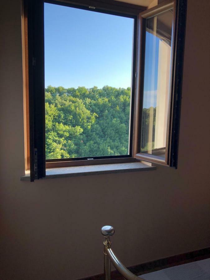 Le Case Di Nonna Gina Capranica Bagian luar foto