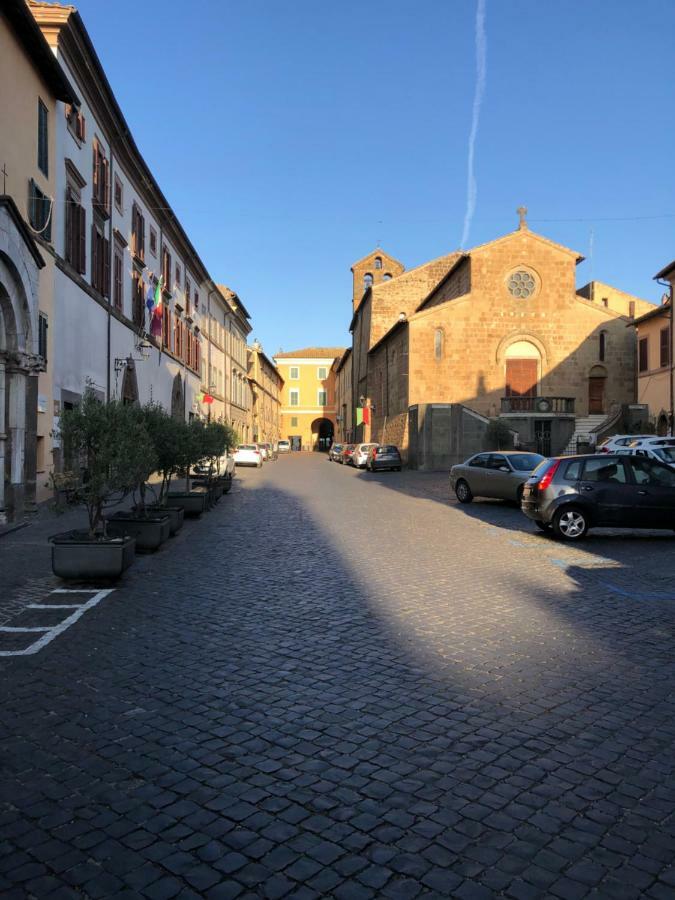 Le Case Di Nonna Gina Capranica Bagian luar foto